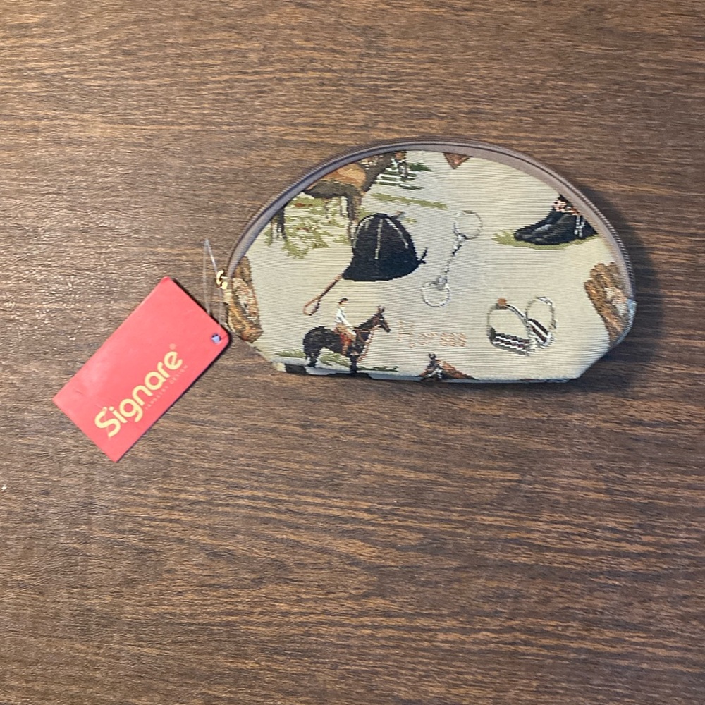 Make up, accessories bag. Signare new with tag.